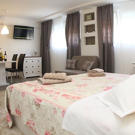 Studio Apartments Mirakul Split Oda fotoğraf