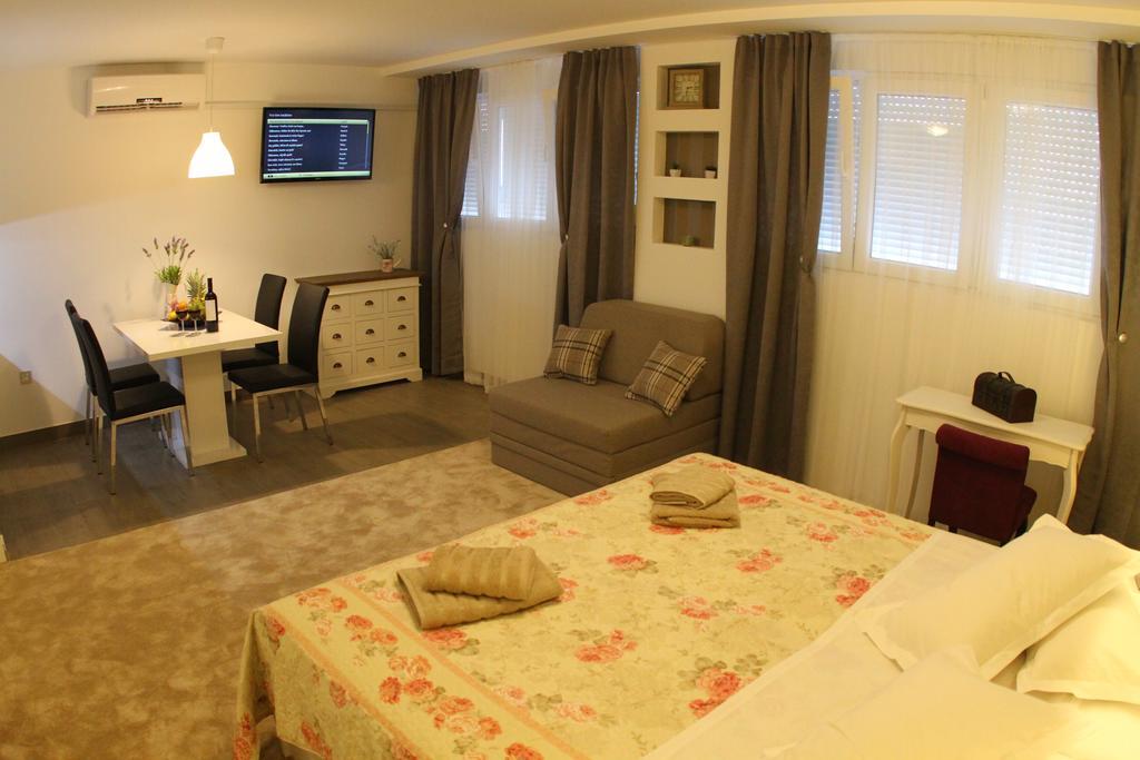Studio Apartments Mirakul Split Oda fotoğraf