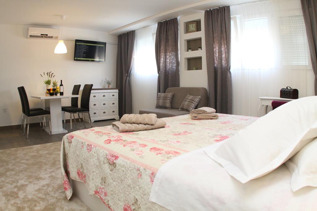 Studio Apartments Mirakul Split Oda fotoğraf